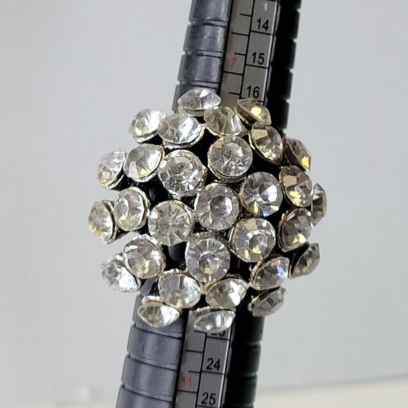 Large Statement Crystal Ring, Huge Crystal Cocktail Ring - Picture 5 of 7